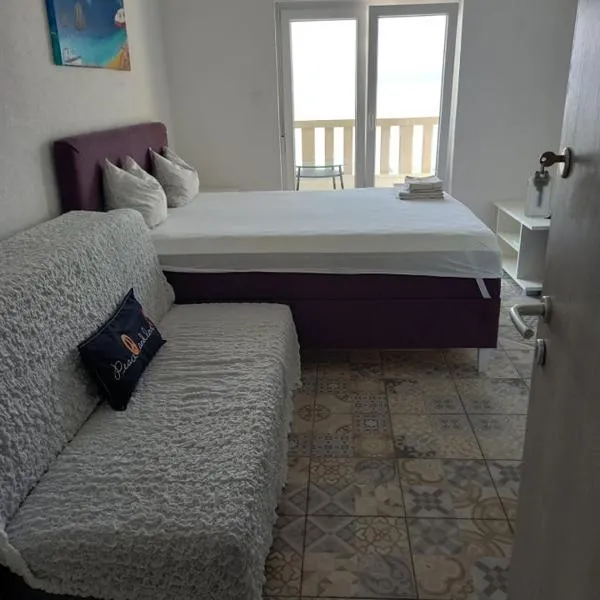 Bájo Apartmány, hôtel à Podgora