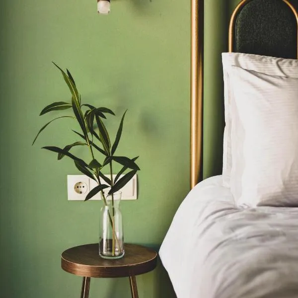 Paliani Hotel, ξενοδοχείο στη Μέστια