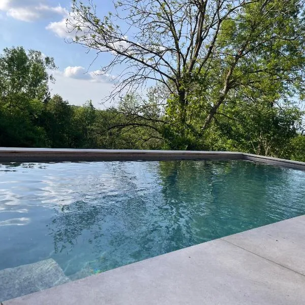 La Canopée des Arbres, Anna, Hotel in Ellezelles