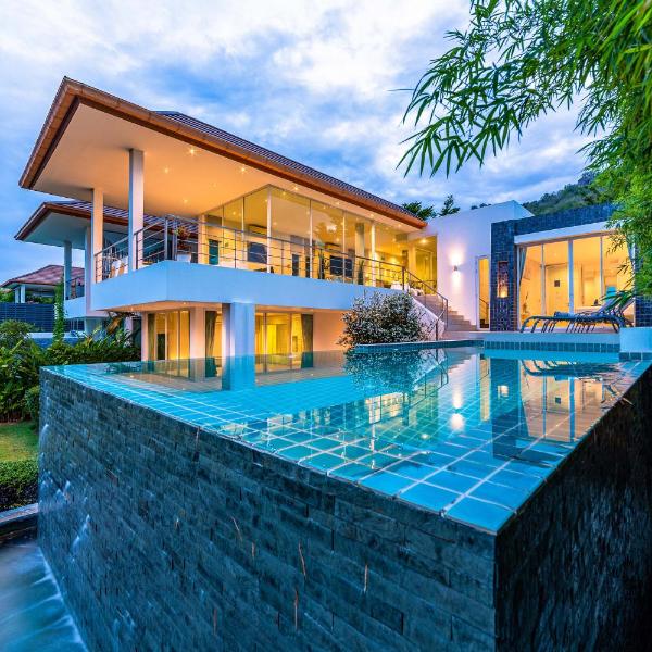 Phu Montra Villa with Ocean View