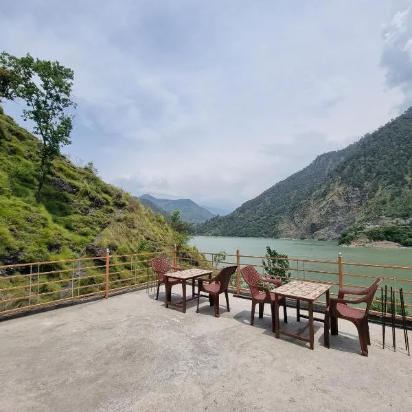 Chamera Inn chamba、ダルハウジのホテル