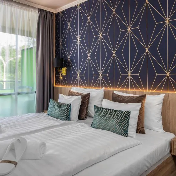 Vénusz Hotel, готель у Шіофоку