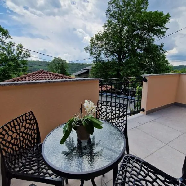 Greg's Rooms, hotel en Ilirska Bistrica