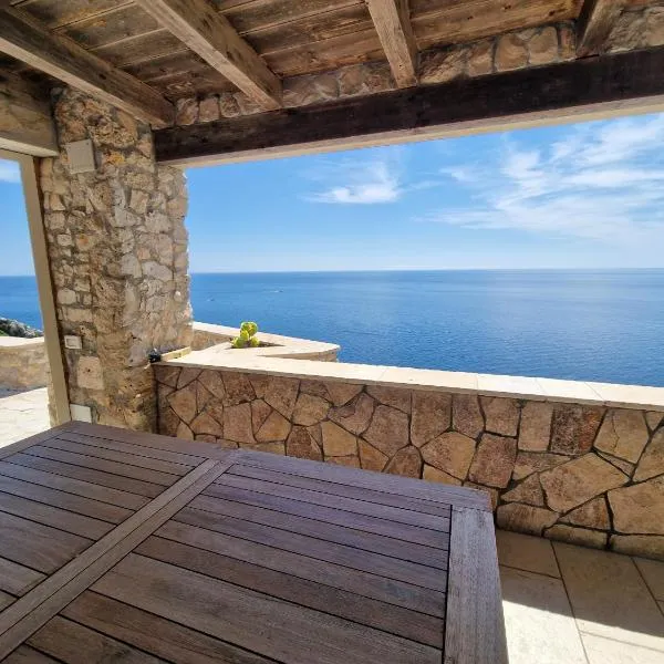 Oliventu - Tra gli ulivi sul mare，位于莱乌卡的酒店