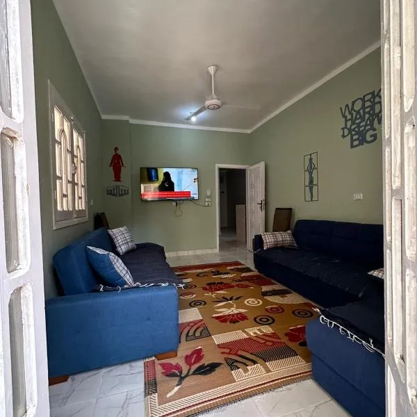 Skylen Hostel, hotel in Hurghada