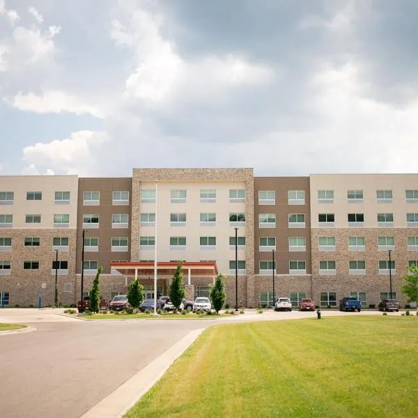 Holiday Inn Express & Suites Onalaska - La Crosse Area by IHG, hotel in Onalaska