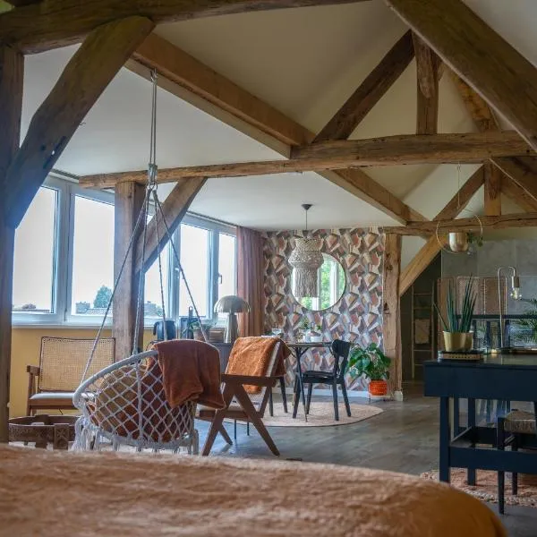 TweeZeven, hotel em Guelle
