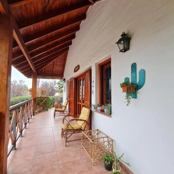 Cabanas Las Pencas, HOSTERIA, hotel in Mina Clavero
