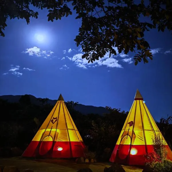 BIOSFERA LODGE GLAMPING tipi 2 personas, Hotel in Oxapampa