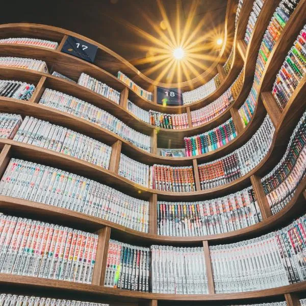 Quintessa Hotel Kokura Comic & Books, hotel in Kitakyushu