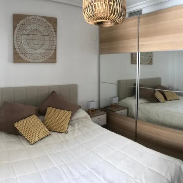 San Jacinto 69 Triana, hotel en Sevilla