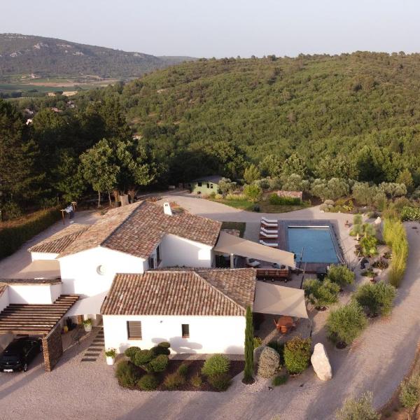 Villa Otilia-Bed and Breakfast-Chambres d'hôtes en Provence