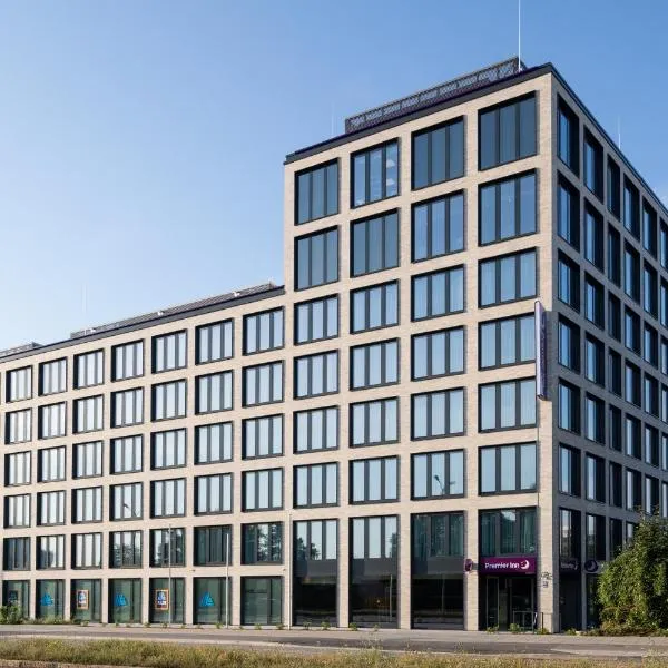 Premier Inn München City Schwabing, hotel in Munich