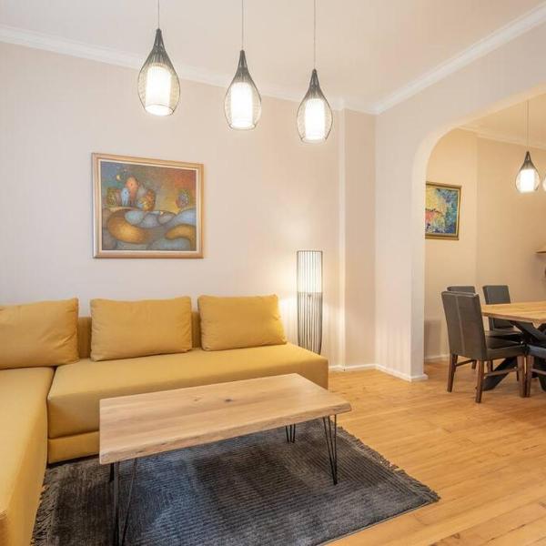 Gorgeous 2 BDRM fully equipped flat, TOP location, Sofia