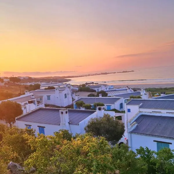 Flamink Beach View Cottage in Paternoster, khách sạn ở Paternoster