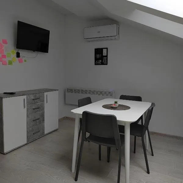Hill apartman - MAKSIMIR Rebro, hotel u Zagrebu