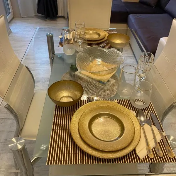 Iva Luxury Apartament, hôtel à Ruse