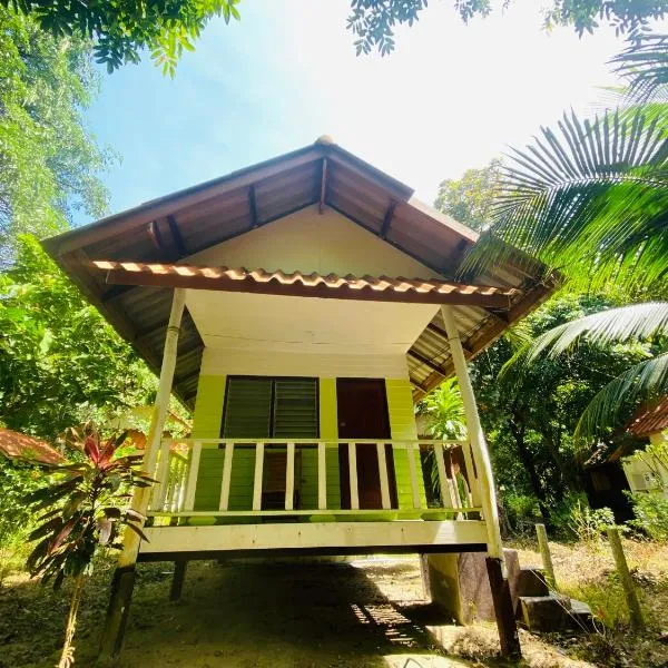 Banana Resort - Koh Phayam、パヤム島のホテル