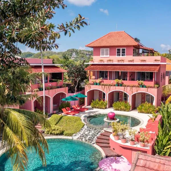 PinkCoco Uluwatu - Constant Surprises & for Cool Adults Only，位于乌鲁瓦图的酒店