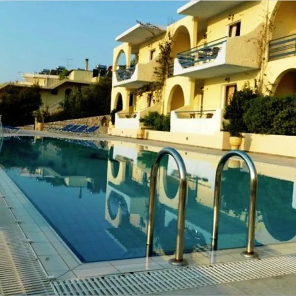 Gregory Apartments, hotel di Tolo