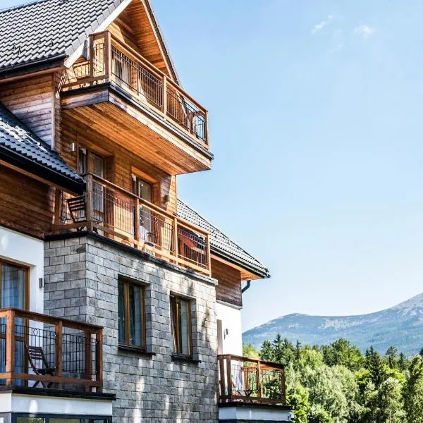 Aparthotel Cristal Resort Szklarska Poręba by Zdrojowa、シュクラルスカ・ポレンバのホテル