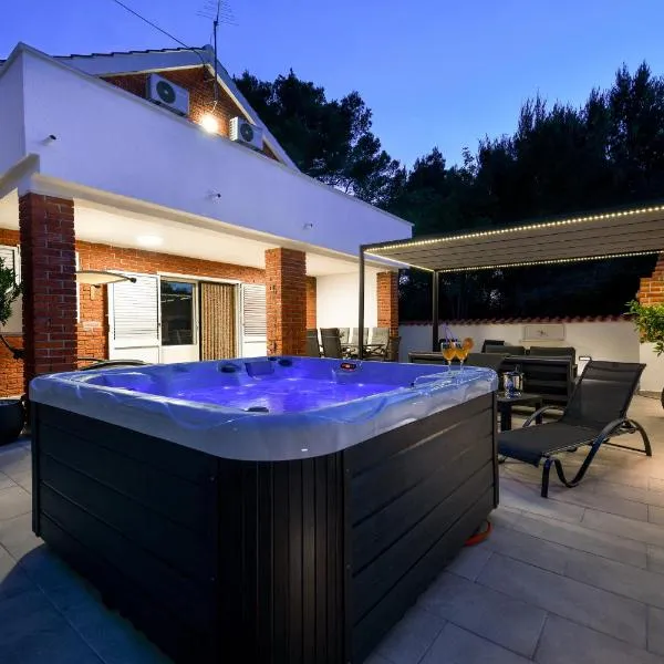 Villa Kate, hotel v destinaci Pašman