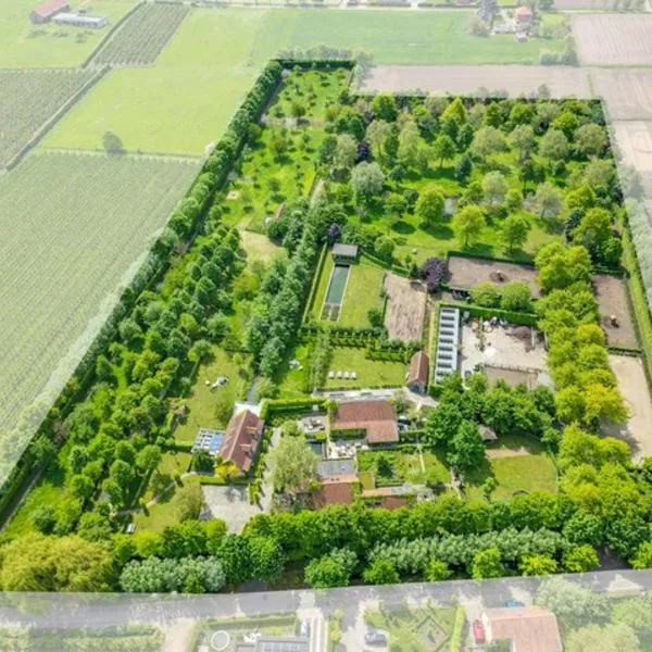 Domein Den Buiten Bed And Breakfast DnD, hotel en Sint-Niklaas