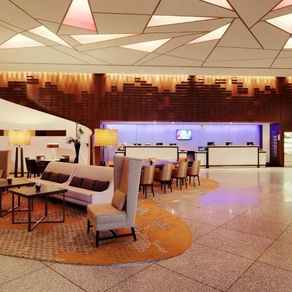 Sheraton Berlin Grand Hotel Esplanade, hotel in Berlin