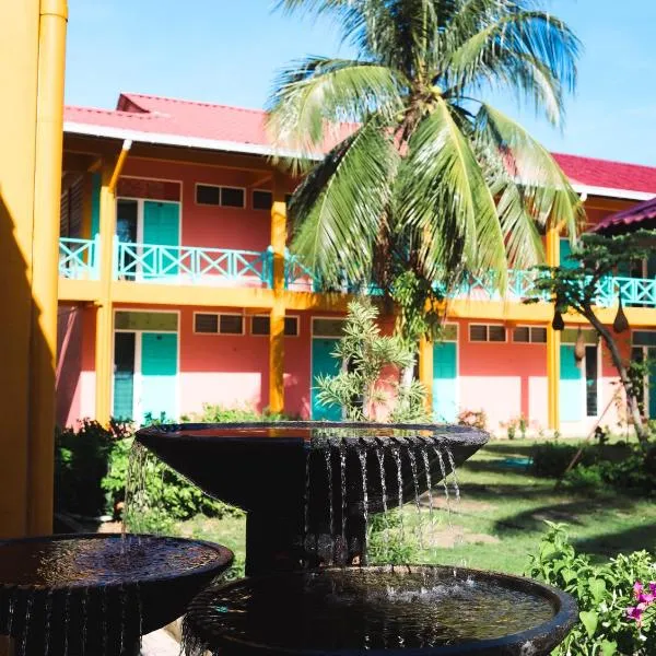 papaya resort, Hotel in Kampung Tekek