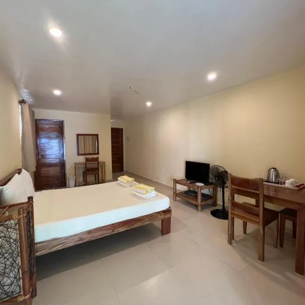 Boracay Amor Apartment (Garden), hotel in Boracay