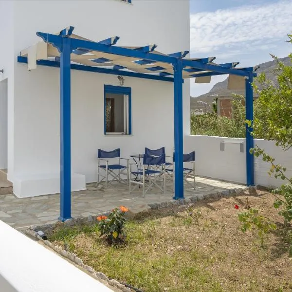 Studios Ninemia Serifos 3, hotel v destinaci Livadion