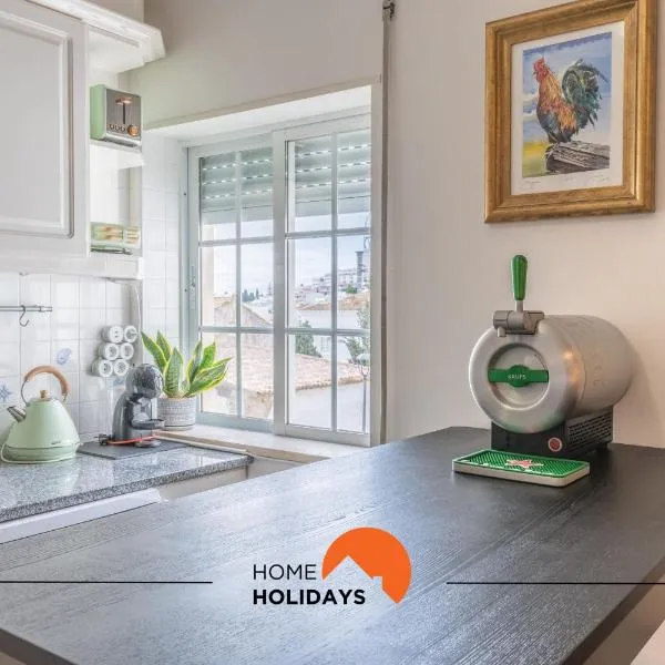 #056 Old Post Office by Home Holidays, hotel em Albufeira