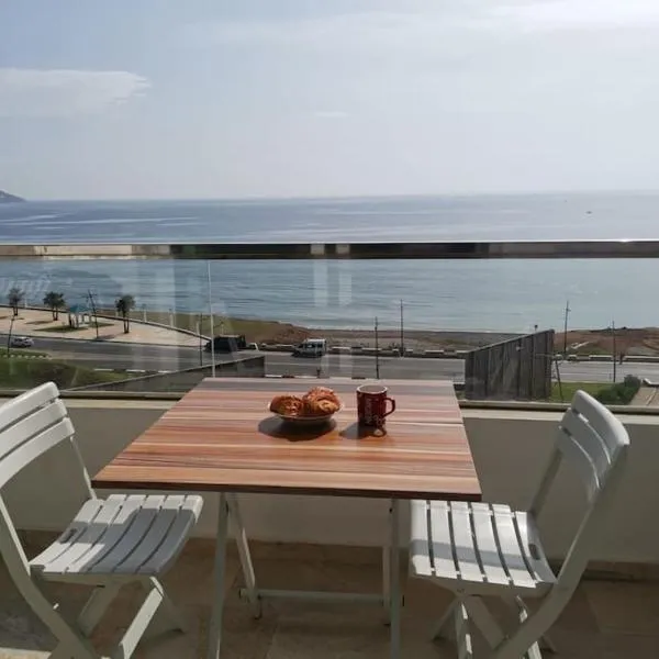 AppartF3 vue panoramique sur mer Residence Vista Del Mar, hotel in Fnidek