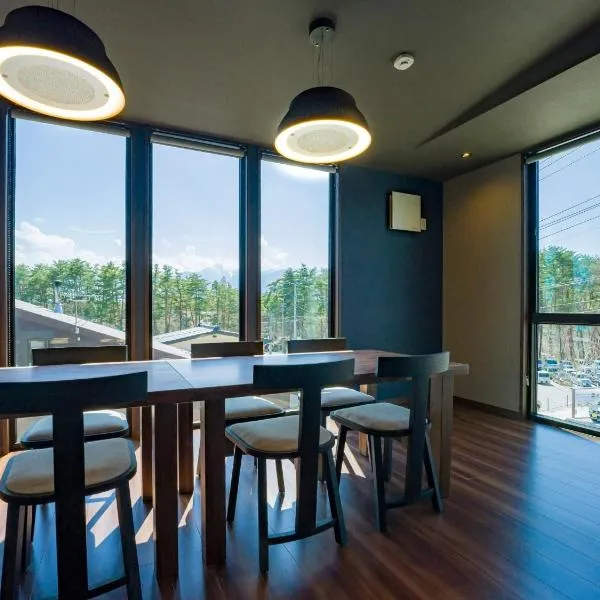 Rakuten STAY VILLA Yatsugatake - 105 Stylish Design -, hotel in Hokuto