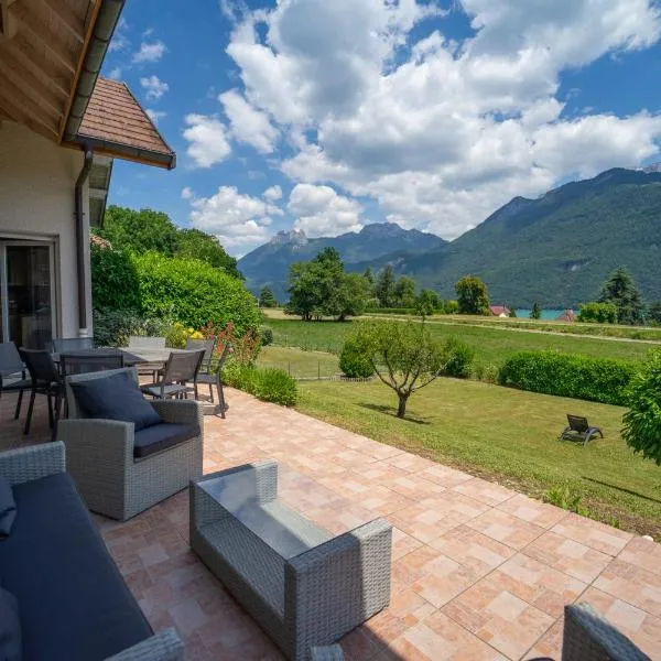 Entre lac et montagnes, hotel v destinaci Doussard