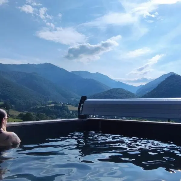 Maison d'Hôtes Le shorten, hotel v destinaci Hèches