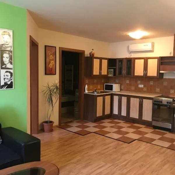 Árnyas Residence Apartman Pécs, hotel in Pécs