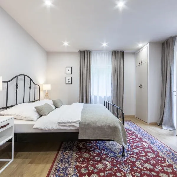 Hotel Zátoka, hotel v destinaci Holčíkovce