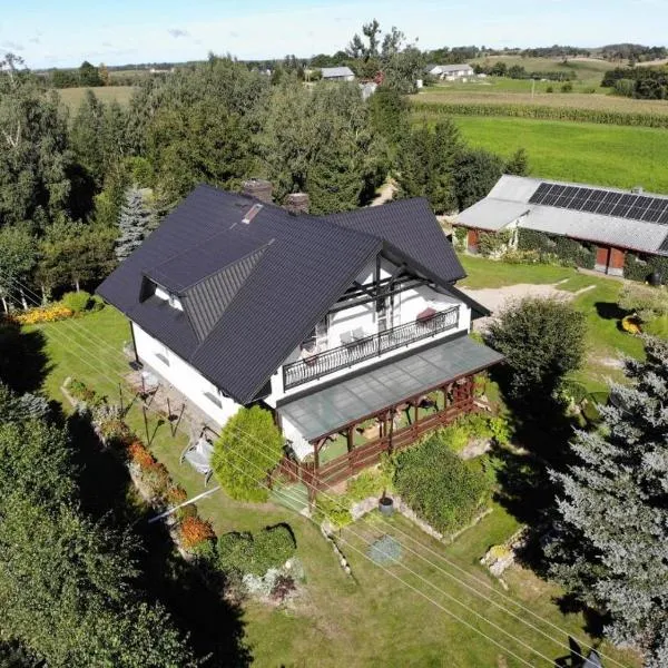 Pokoje. Apartament w Oklinach, hotel sa Okliny