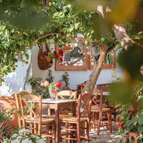 Lemon Tree Apartments Samos, ξενοδοχείο σε Votsalákia