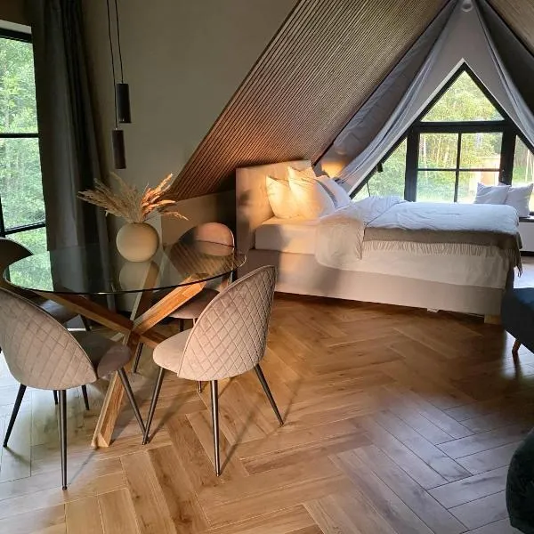 Heinaläku puhkemaja loft, hotel Paope városában