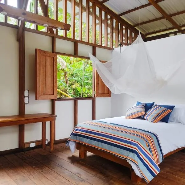 Reserva Pakore Wera, khách sạn ở Bahía Solano