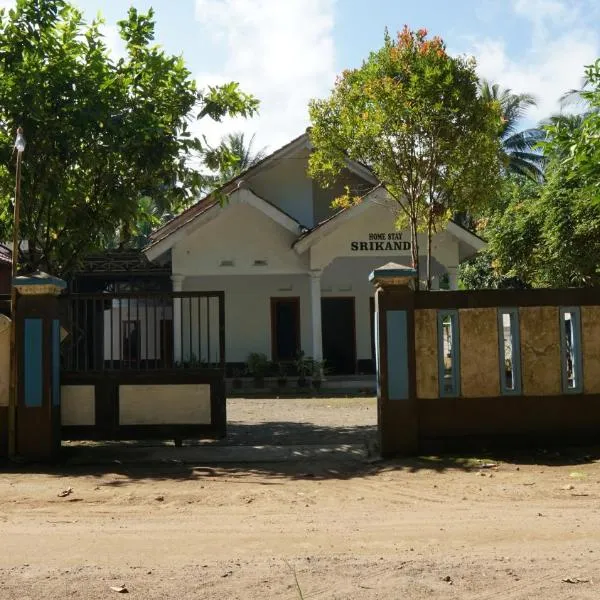 Hotel O Homestay Srikandi Pulau Merah BeachNearPantai Pancer, hotel di Pasanggaran