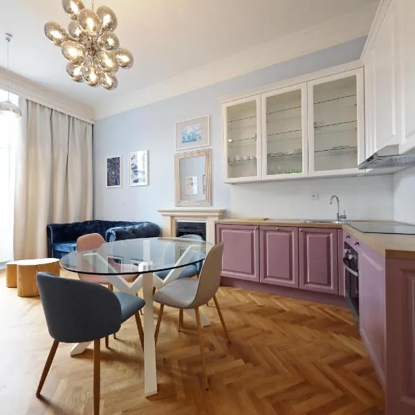 Stay Swanky Bed & Breakfast, hotel in Zagreb