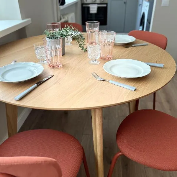 Skandi Appartments in Saldus city center, hotel in Saldus