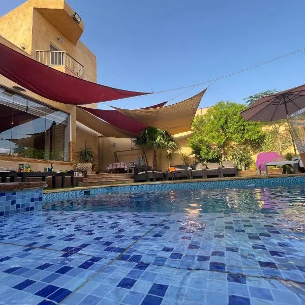 Orient Villa-Dead Sea, viešbutis mieste Sovayma