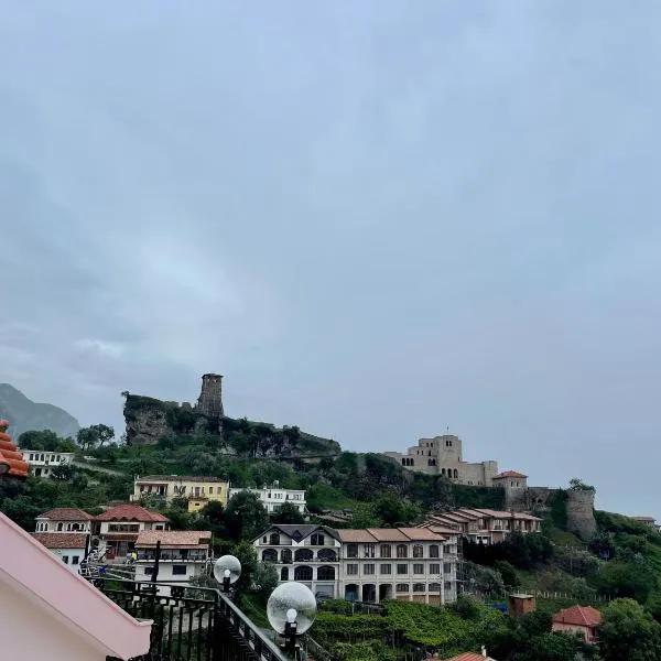 --HOTEL DEAL-- Rooms With Castle View, ξενοδοχείο σε Κρούγια