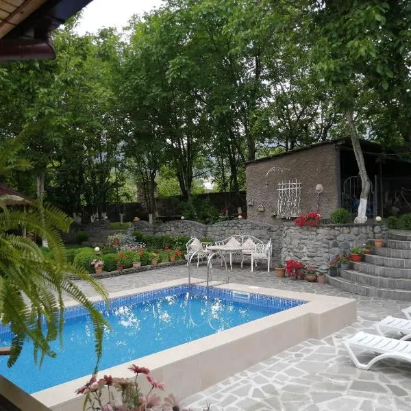 Family Hotel Lago & Wine Cellar, hotel in Lagodekhi