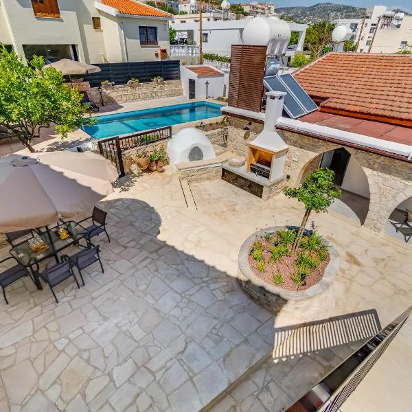 KAMARA Boutique Guest Houses by Ezoria Villas, hotel in Peyia