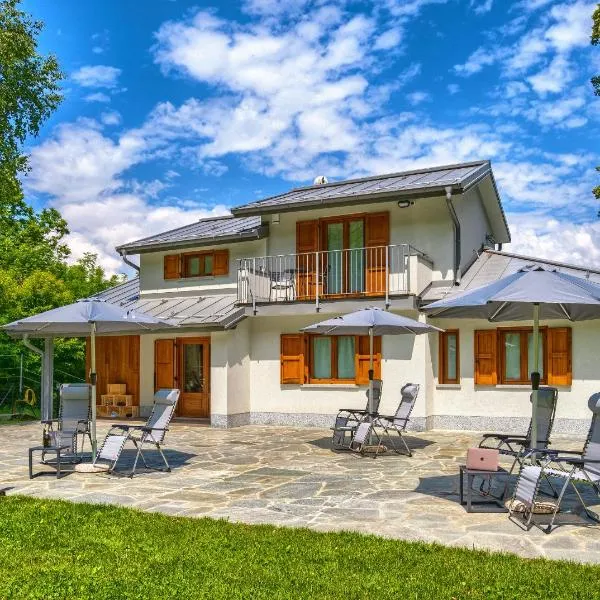 Foresteria Lombarda San Rocco, hotel in Colico